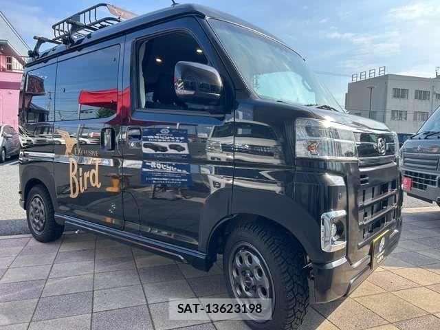 Daihatsu ATRAI 2023-04 1202290-2