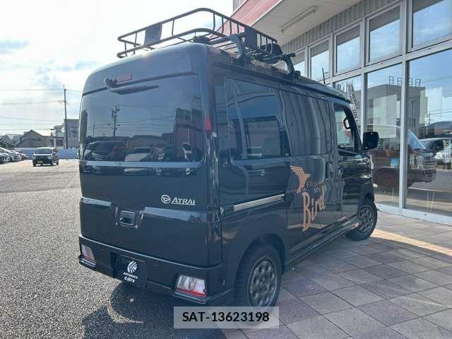 Daihatsu ATRAI 2023-04 1202290-7
