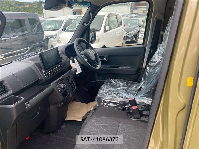 Daihatsu ATRAI 2025-08 1411353-11