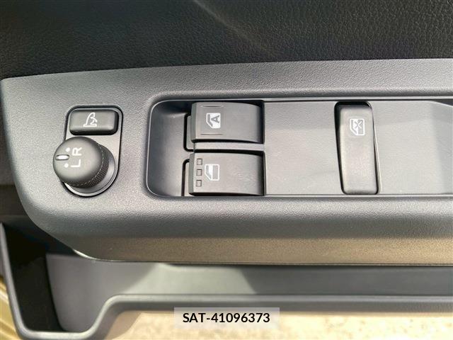 Daihatsu ATRAI 2025-08 1411353-26