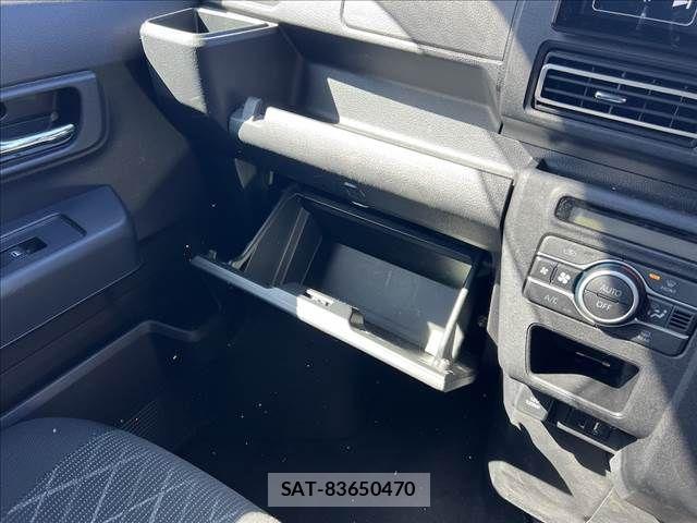 Daihatsu ATRAI 2023-11 4419703-19