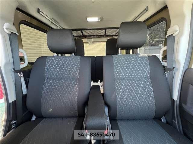 Daihatsu ATRAI 2023-11 4419703-24