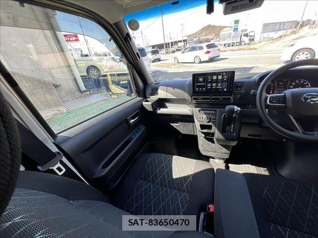 Daihatsu ATRAI 2023-11 4419703-26