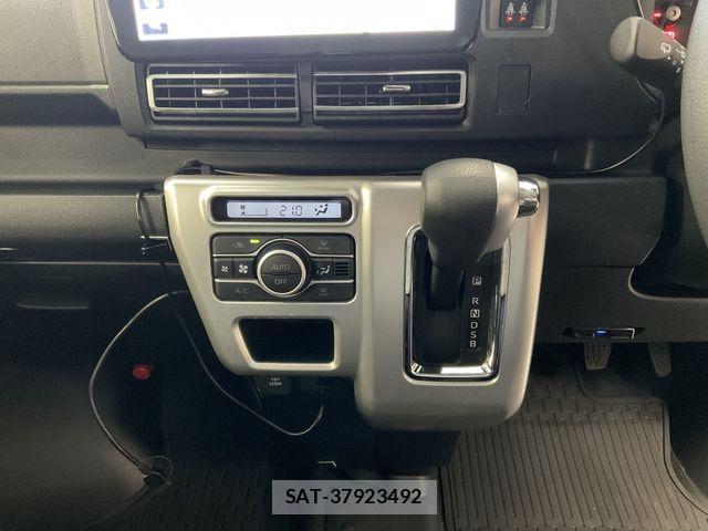 Daihatsu ATRAI 2022-01 4419701-4