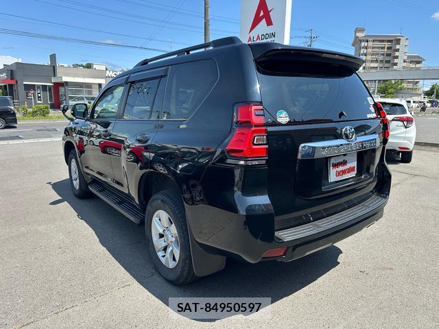 Toyota LAND CRUISER PRADO 2020-04 7752953-4
