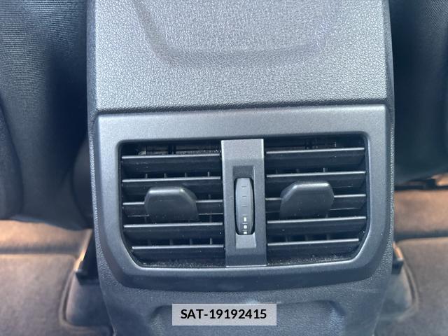 Bmw 1 SERIES 2023-03 7804154-5