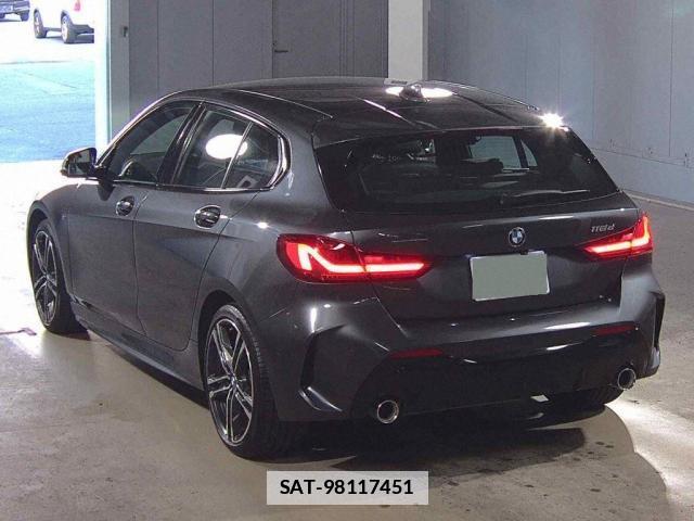 Bmw 1 SERIES 2021-06 7811041-1