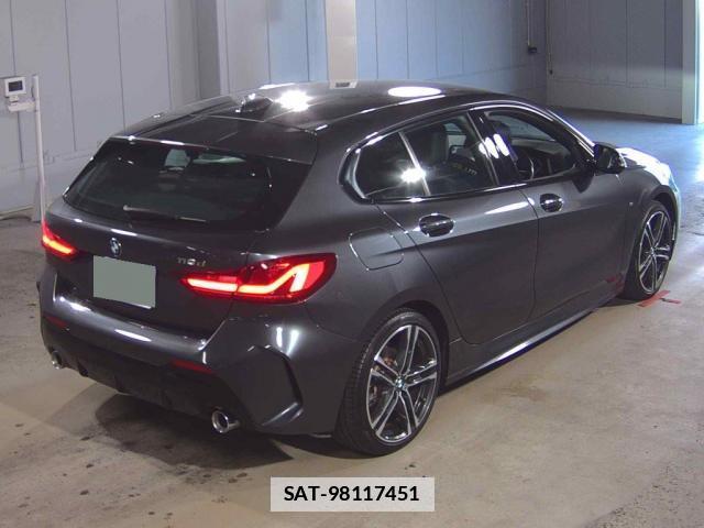 Bmw 1 SERIES 2021-06 7811041-4