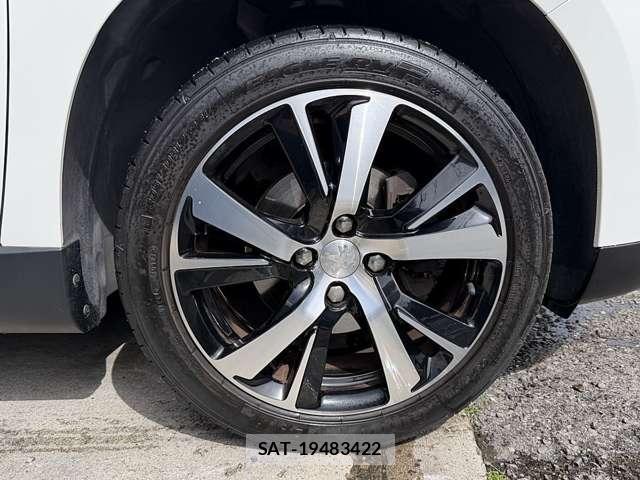 Peugeot 2008 2016-02 7797162-17
