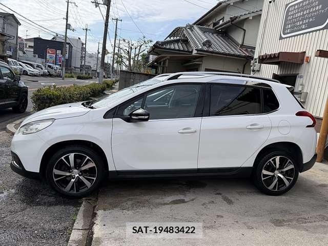 Peugeot 2008 2016-02 7797162-19