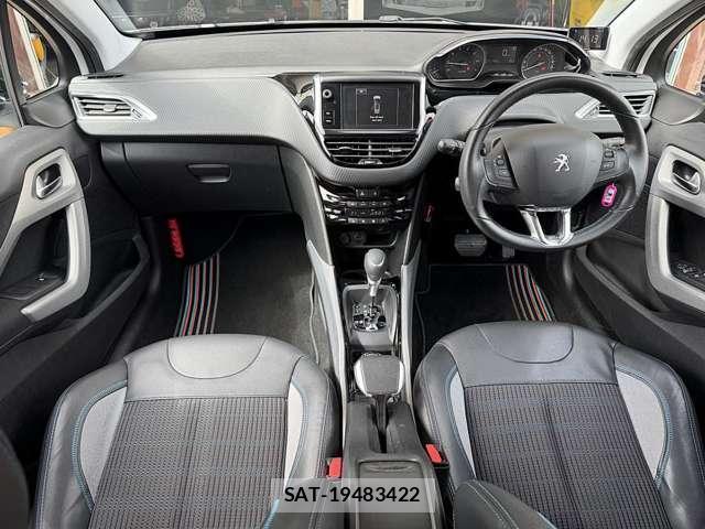 Peugeot 2008 2016-02 7797162-5
