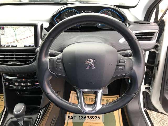 Peugeot 2008 2017-03 7799703-3