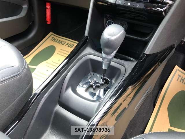 Peugeot 2008 2017-03 7799703-8