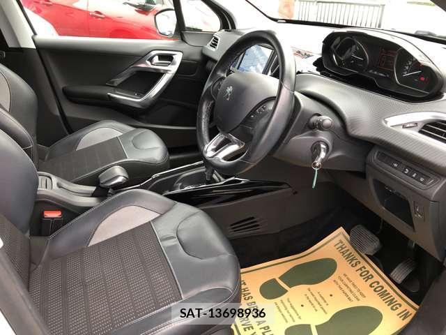 Peugeot 2008 2017-03 7799703-9