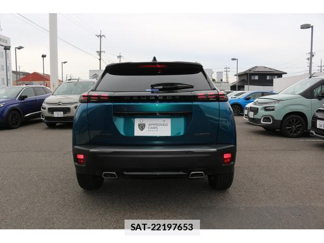 Peugeot 2008 2025-10 7800878-8