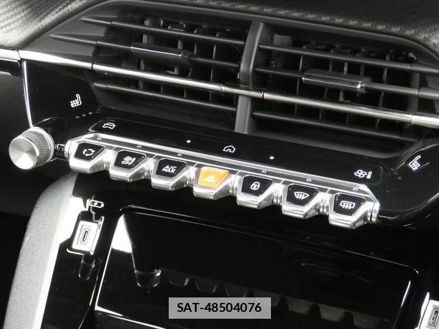 Peugeot 2008 2025-07 7801378-16