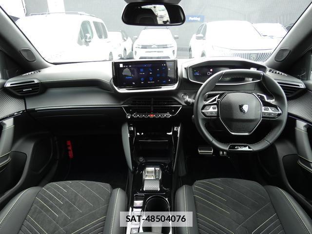 Peugeot 2008 2025-07 7801378-2