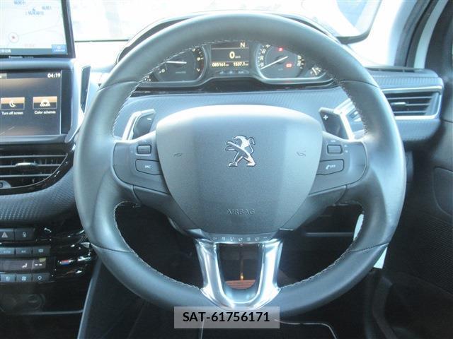 Peugeot 2008 2015-02 7802668-4