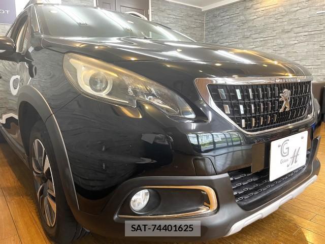 Peugeot 2008 2018-06 7805680-11