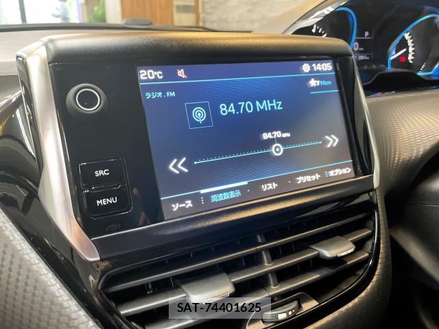 Peugeot 2008 2018-06 7805680-4
