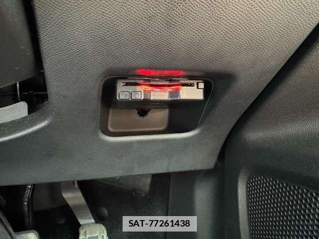 Peugeot 2008 2021-12 7806392-12