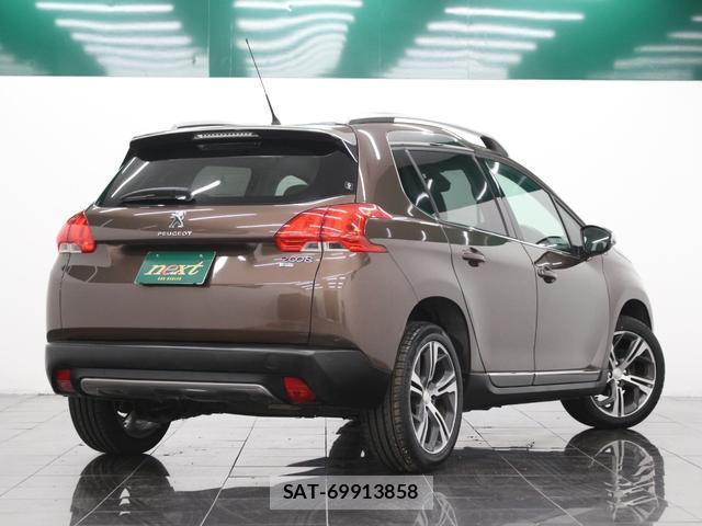 Peugeot 2008 2014-05 7806743-1