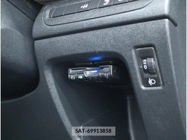 Peugeot 2008 2014-05 7806743-10