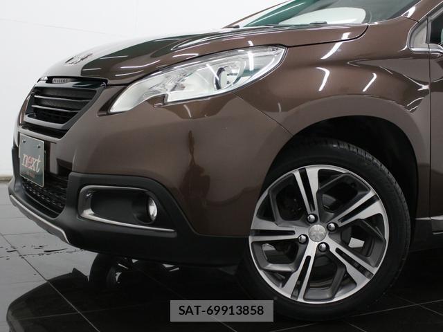 Peugeot 2008 2014-05 7806743-19