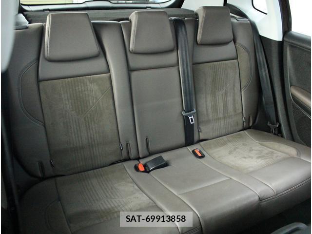 Peugeot 2008 2014-05 7806743-7