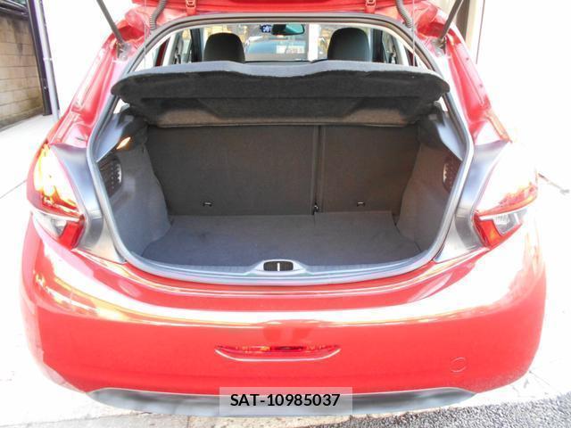 Peugeot 208 2016-10 7794678-8