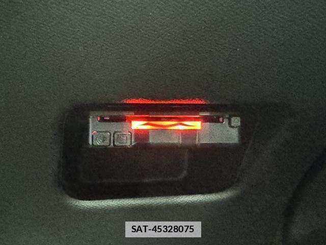 Peugeot 208 2021-02 7797885-11