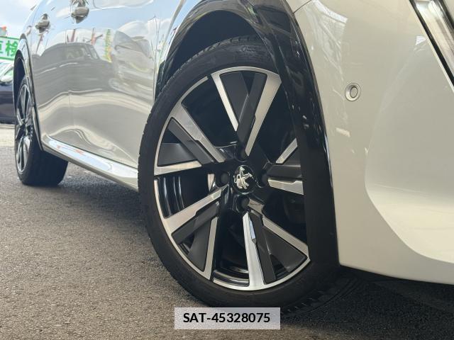 Peugeot 208 2021-02 7797885-8