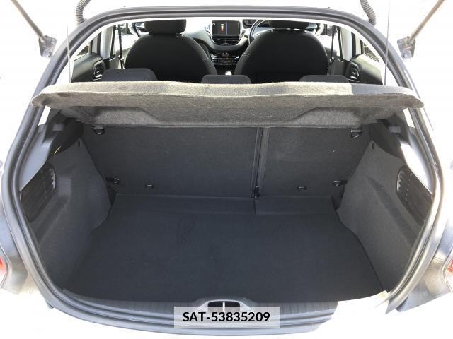 Peugeot 208 2017-05 7799695-13