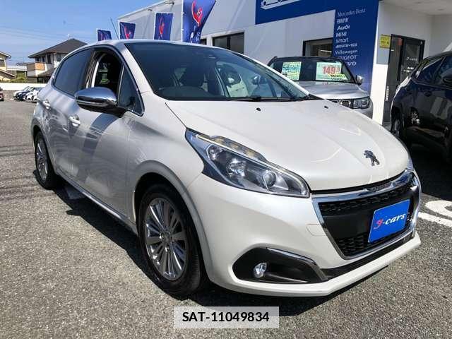 Peugeot 208 2017-07 7799704-18
