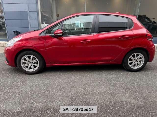 Peugeot 208 2017-07 7806396-2