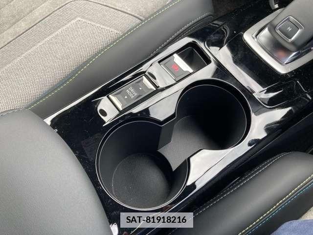 Peugeot 208 2021-07 7806397-19