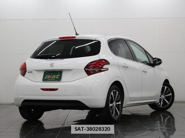 Peugeot 208 2018-09 7806765-1