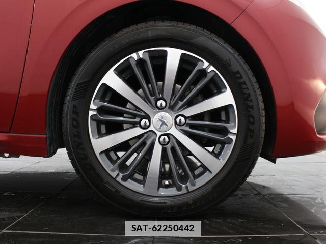 Peugeot 208 2018-05 7806769-19