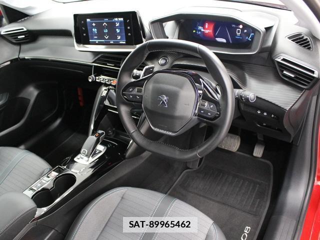 Peugeot 208 2021-03 7806775-8