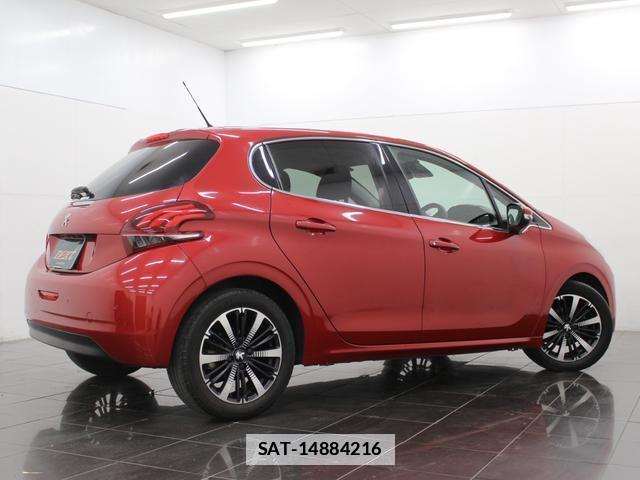 Peugeot 208 2020-01 7806781-17