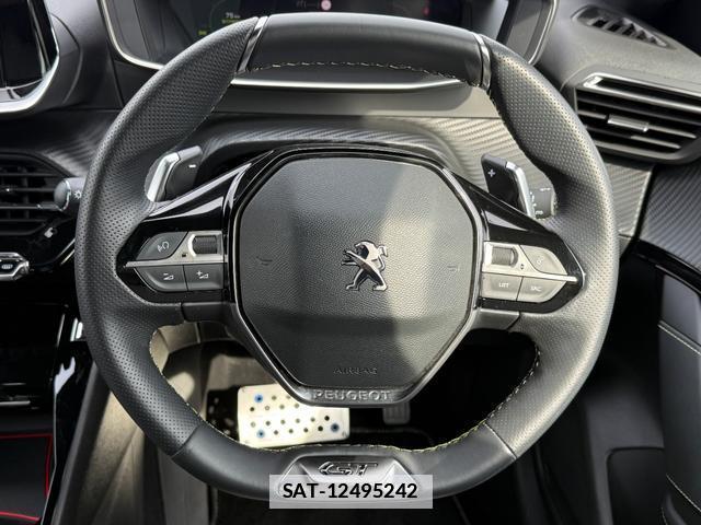 Peugeot 208 2021-05 7808792-18