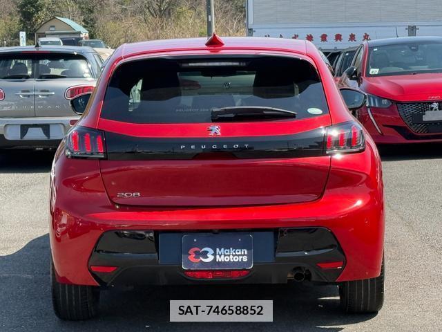 Peugeot 208 2021-01 7808793-10