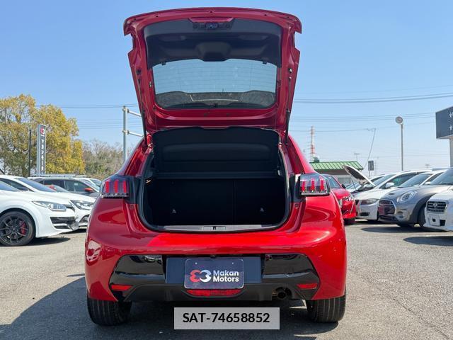 Peugeot 208 2021-01 7808793-14