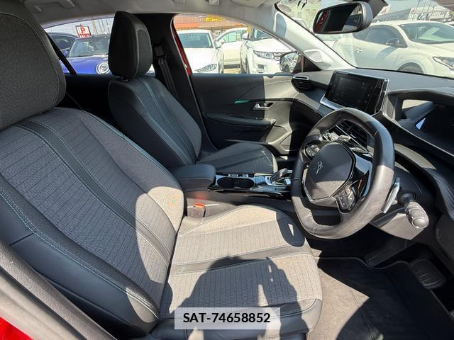 Peugeot 208 2021-01 7808793-4