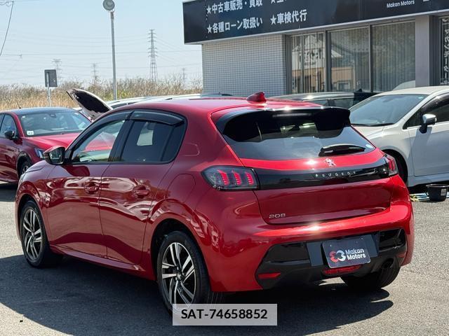 Peugeot 208 2021-01 7808793-9