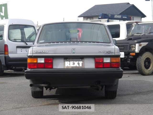 Volvo 240 1991-09 7804662-7