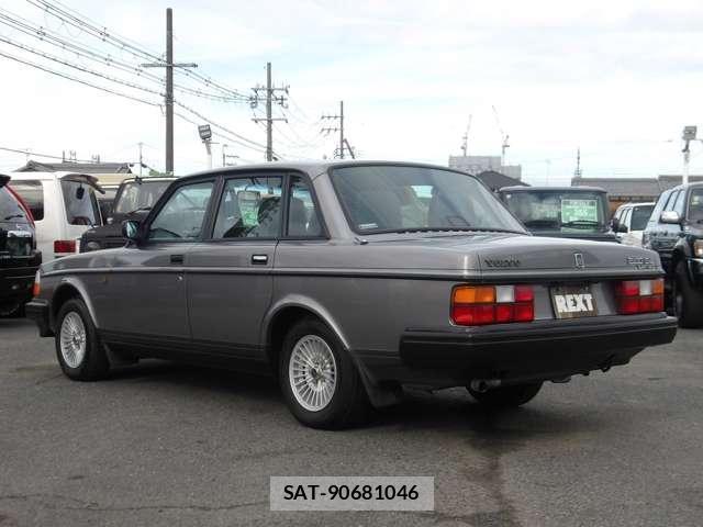 Volvo 240 1991-09 7804662-8