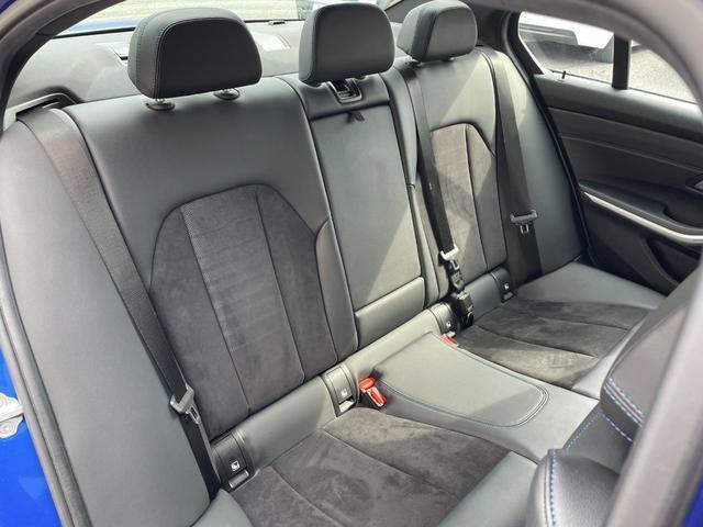 Bmw 3 SERIES 2019-06 7794871-8