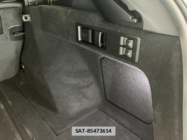 Bmw 3 SERIES 2022-12 7802308-16