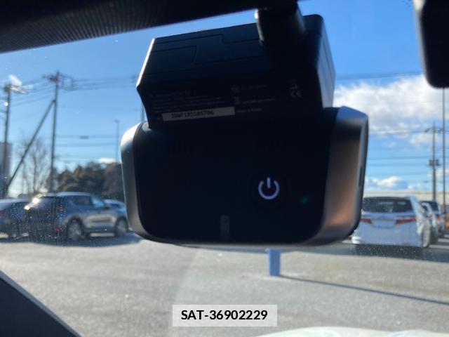Bmw 3 SERIES 2019-05 7803597-9